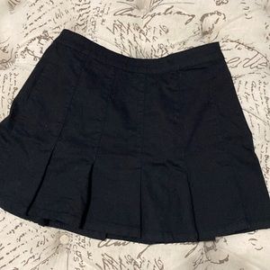 No Boundaries black pleated skirt with zipper size 13